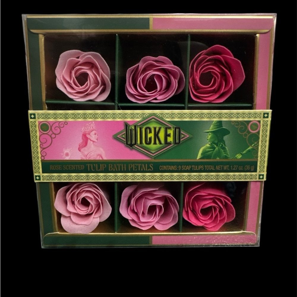 Wicked Rose Scented Tulip Bath Petals NIB